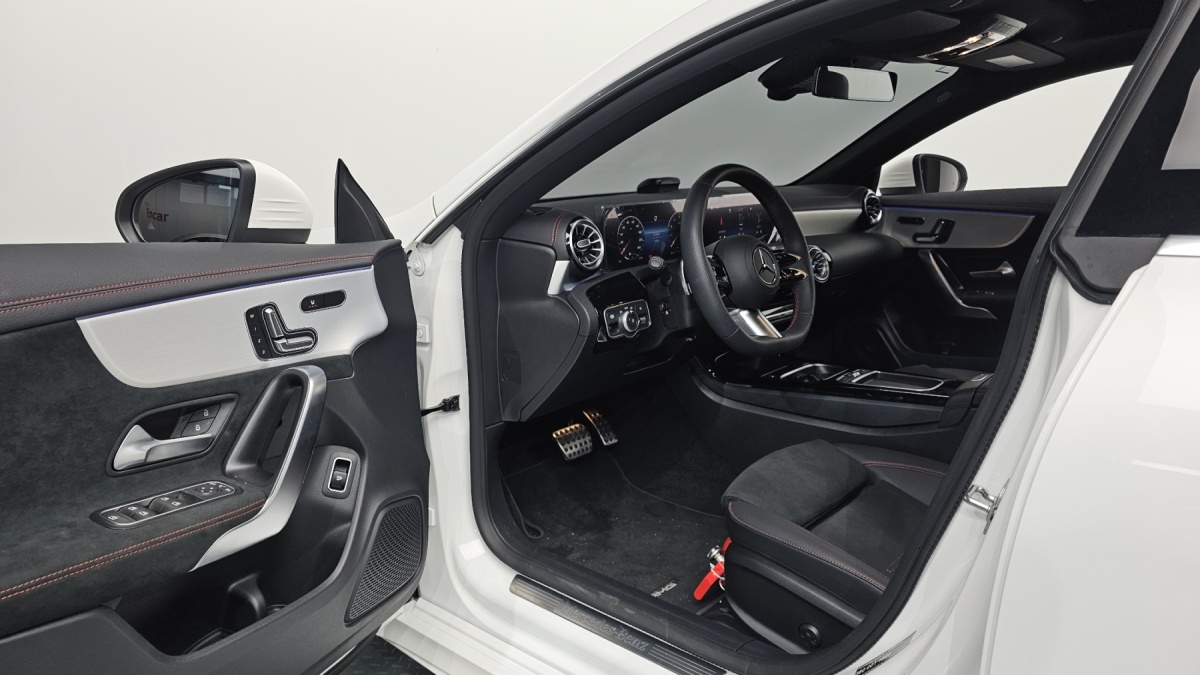 Mercedes-Benz CLA-Class, 2024 — фото 9 из 12