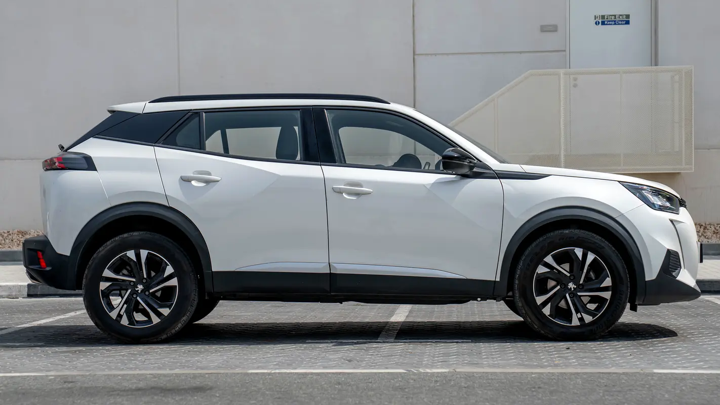 Peugeot 2008, 2023 — фото 7 из 10