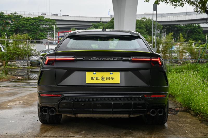 Lamborghini Urus, 2022 — фото 5 из 12