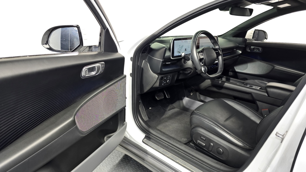 Hyundai Ioniq 6, 2022 — фото 9 из 12