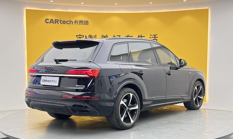Audi Q7, 2021 — фото 7 из 12