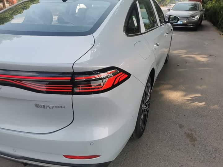 Geely Galaxy A7, 2026 — фото 8 из 9