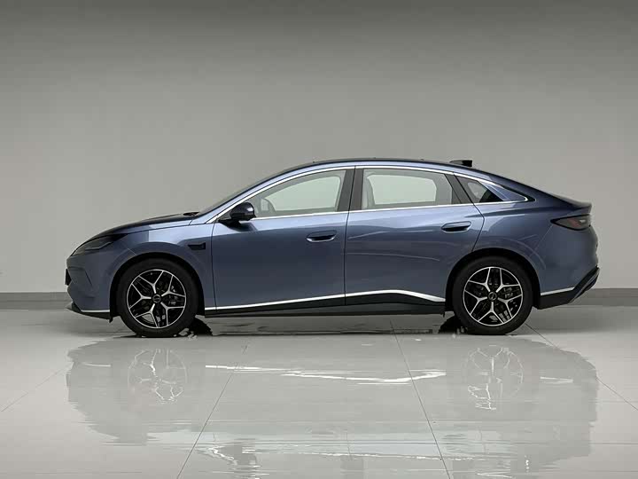 BYD Seal 06 Hybrid/EV, 2025 — фото 4 из 9