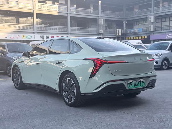 Hongqi EH5 (Tiangong 05), 2025 — фото 4 из 9