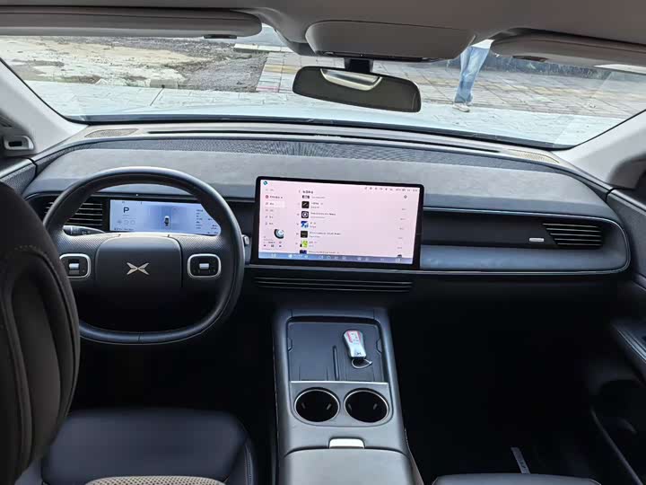 XPeng G6, 2023 — фото 6 из 9