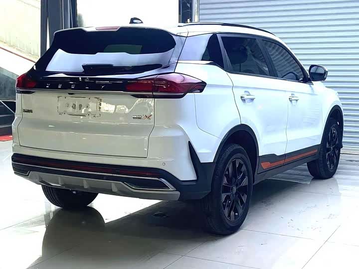 Geely Atlas, 2022 — фото 9 из 9