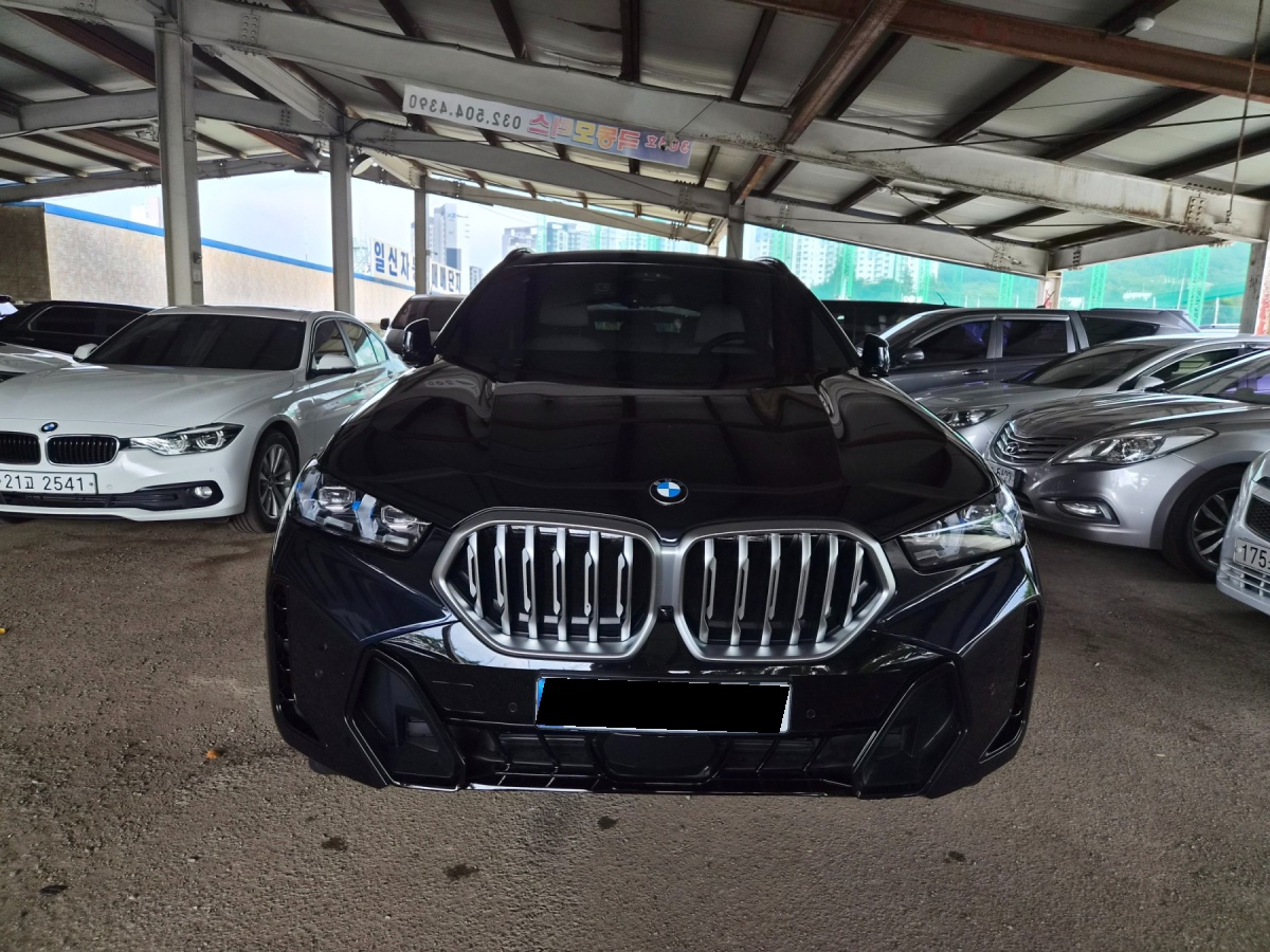 BMW X6, 2025 — купить в Санкт-Петербурге под ключ