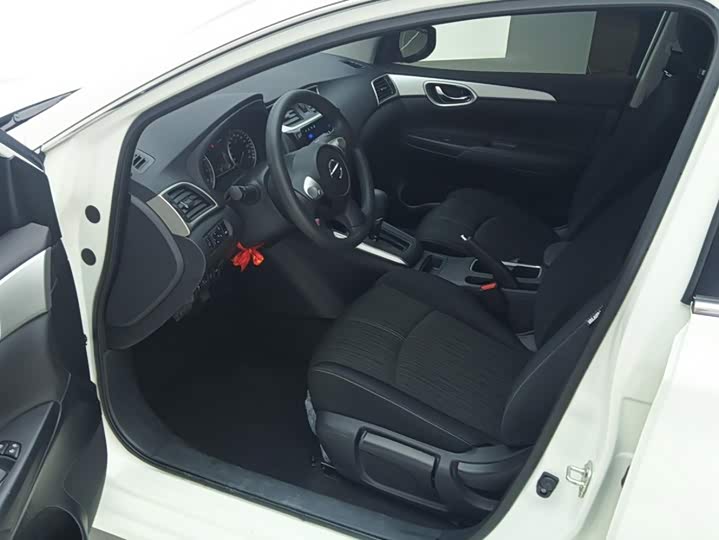 Nissan Sylphy, 2025 — фото 9 из 9