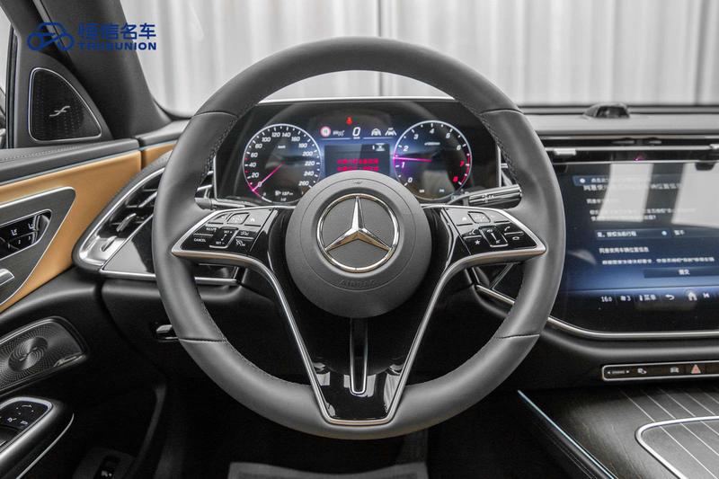 Mercedes-Benz E-Class, 2025 — фото 11 из 12