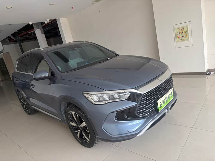 BYD Song Pro Hybrid, 2023 — фото 3 из 9