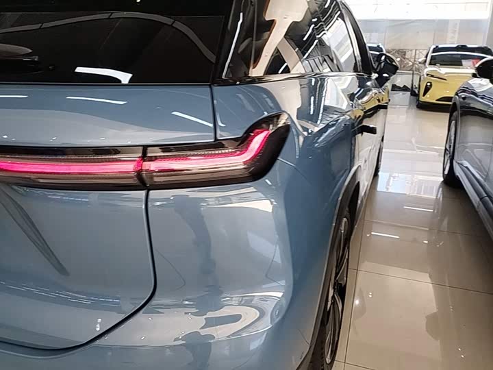 Nio ES7, 2022 — фото 8 из 9