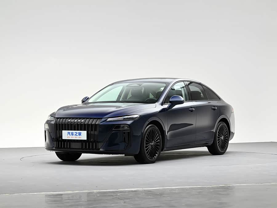 Roewe M7 DMH, 2026 — купить в Москве под ключ