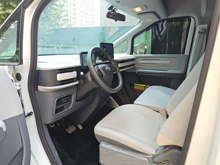 Maxus Dana V1L, 2026 — фото 8 из 9