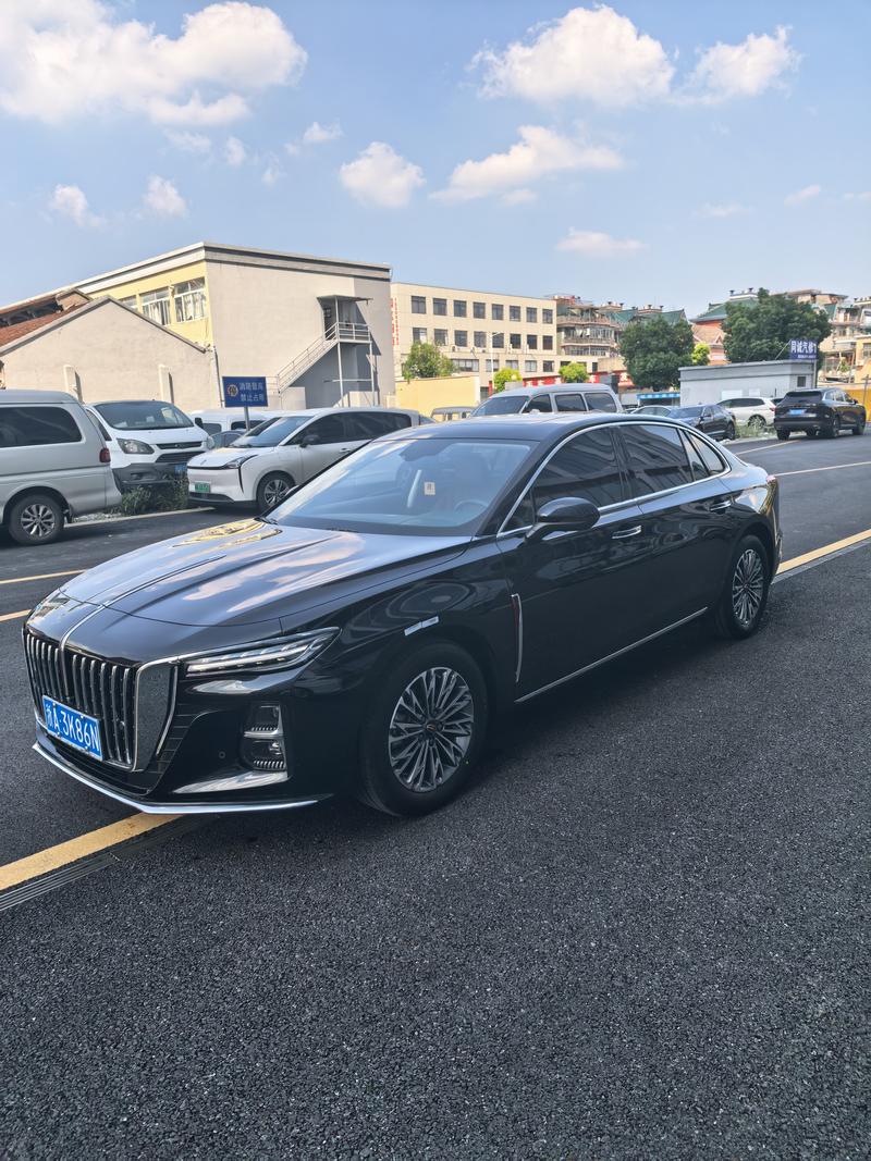 Hongqi H5, 2025 — купить в Санкт-Петербурге под ключ