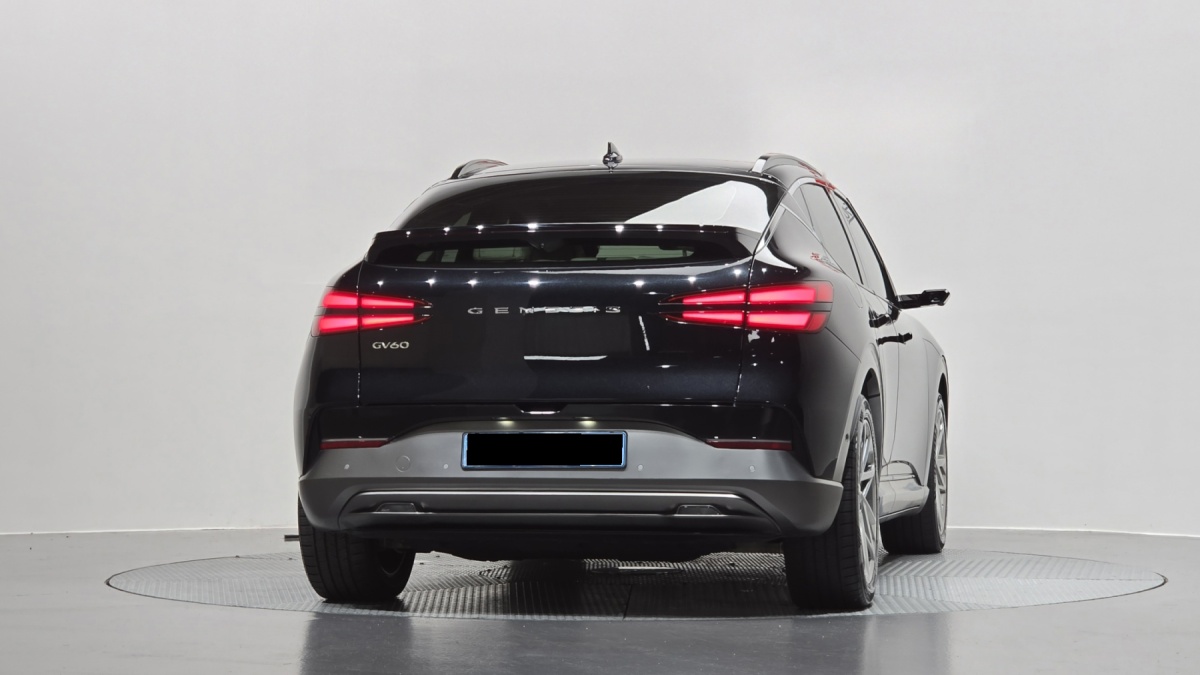 Genesis GV60, 2023 — фото 4 из 12