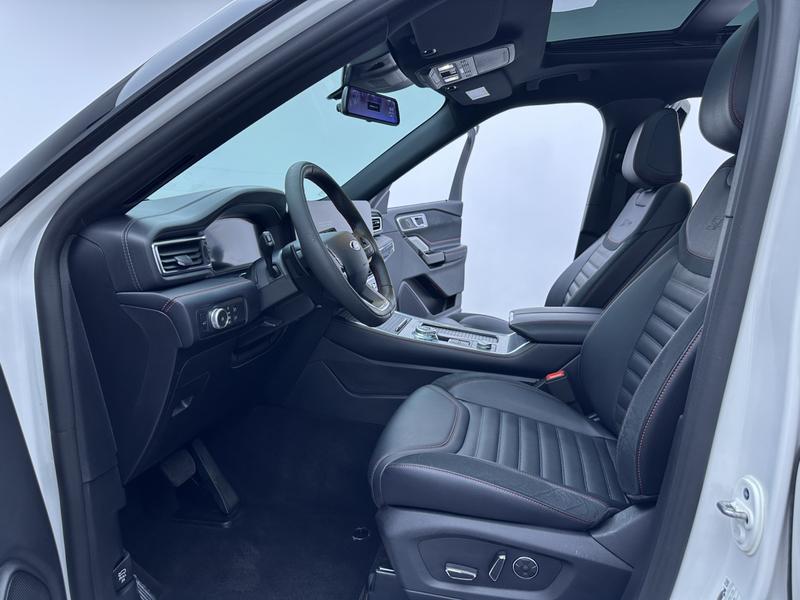 Ford Explorer, 2022 — фото 11 из 12
