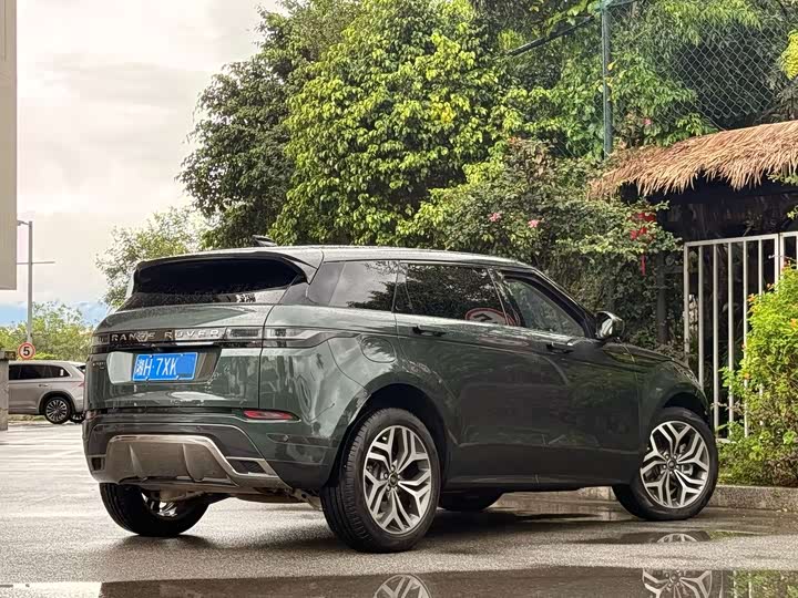 Land Rover Range Rover Evoque L, 2023 — фото 9 из 9