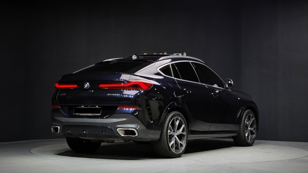 BMW X6, 2022 — фото 2 из 12