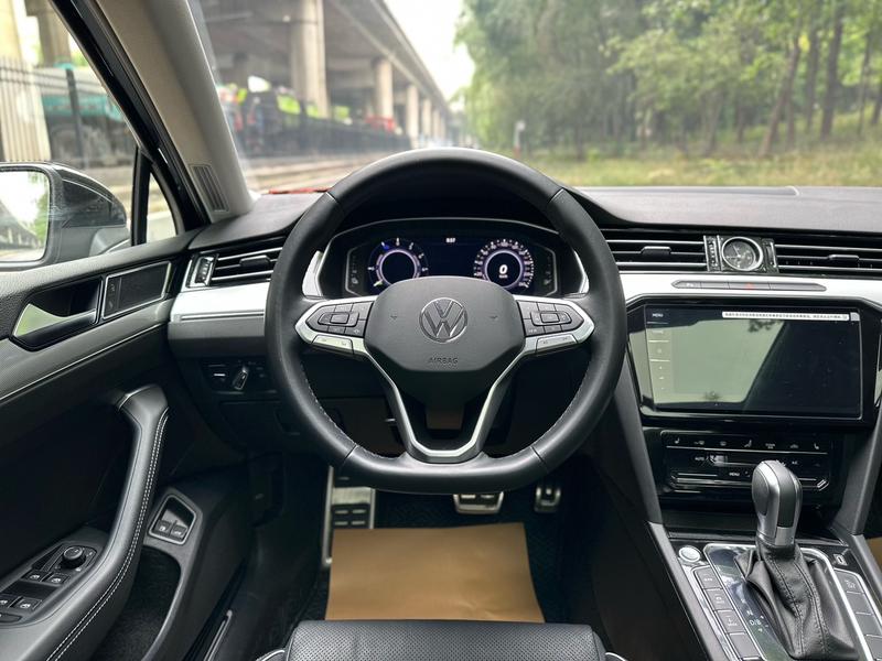Volkswagen Magotan GTE Hybrid, 2024 — фото 7 из 12