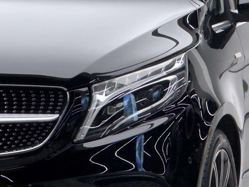 Mercedes-Benz V-Class, 2022 — фото 4 из 12