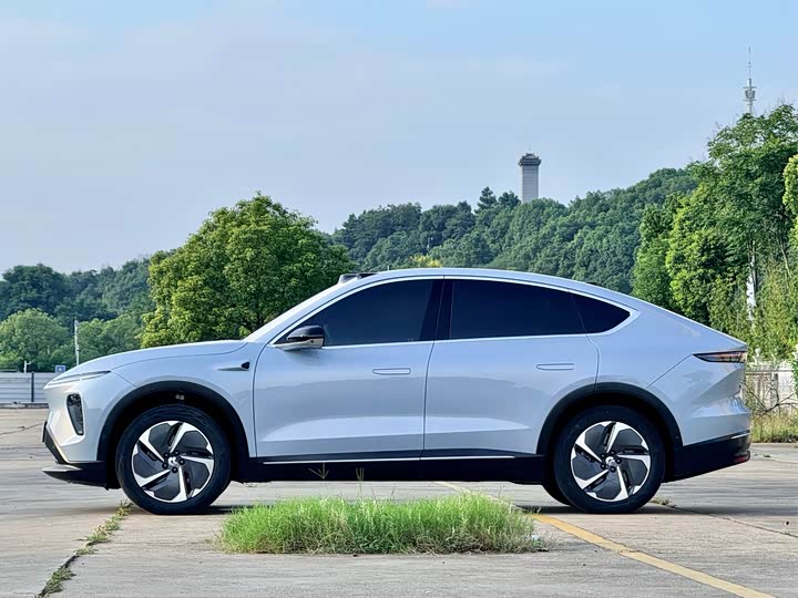 Nio EC7, 2023 — фото 4 из 9
