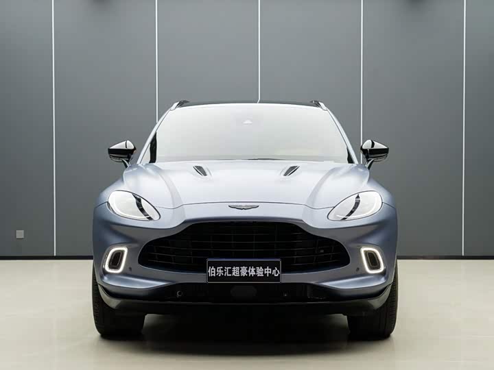 Aston Martin DBX, 2024 — фото 3 из 9