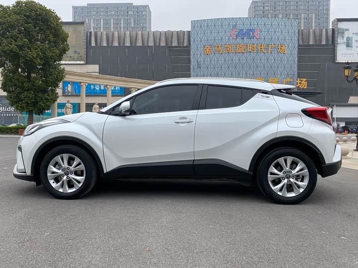 Toyota Izoa, 2024 — фото 9 из 9