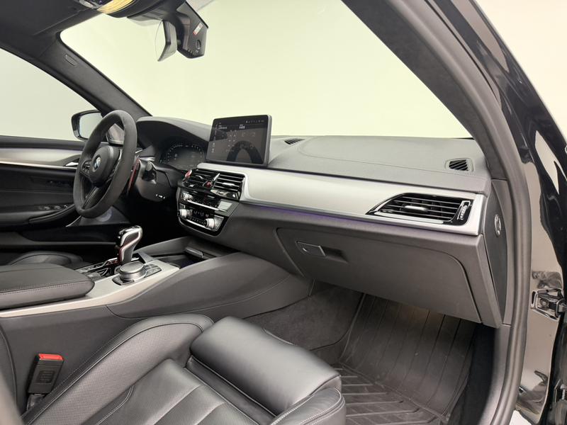 BMW M5, 2021 — фото 8 из 11