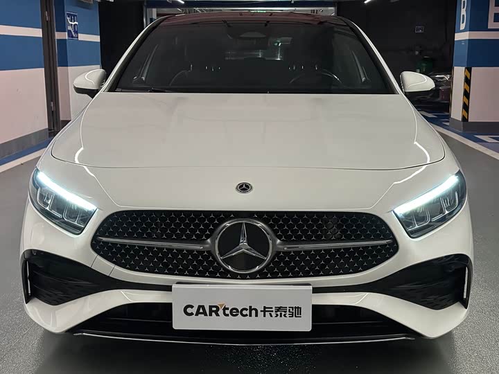 Mercedes-Benz A-Class, 2023 — фото 2 из 9