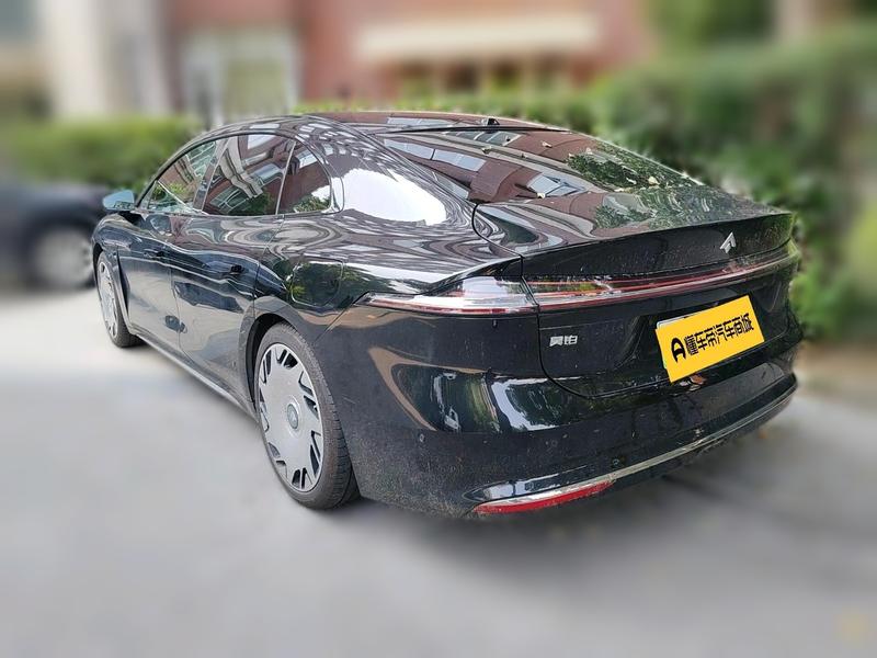 GAC Hyptec A8, 2025 — фото 6 из 12
