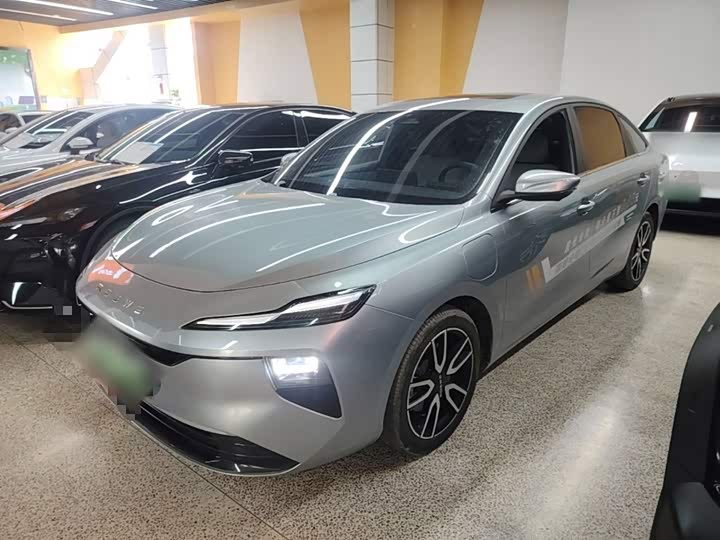 Roewe D6, 2025 — фото 2 из 9
