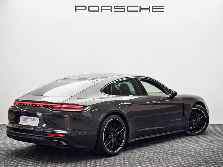 Porsche Panamera, 2023 — фото 7 из 9