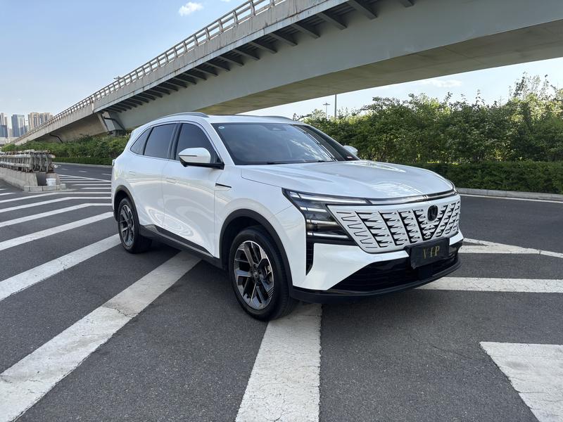 Changan CS75 Plus, 2025 — фото 3 из 11