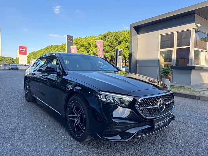 Mercedes-Benz E-Class, 2026 — фото 3 из 9