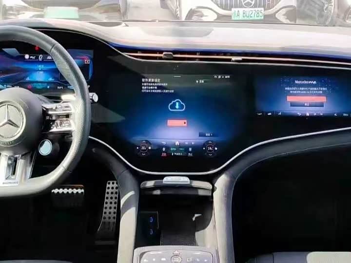 Mercedes-Benz EQE AMG, 2024 — фото 6 из 9
