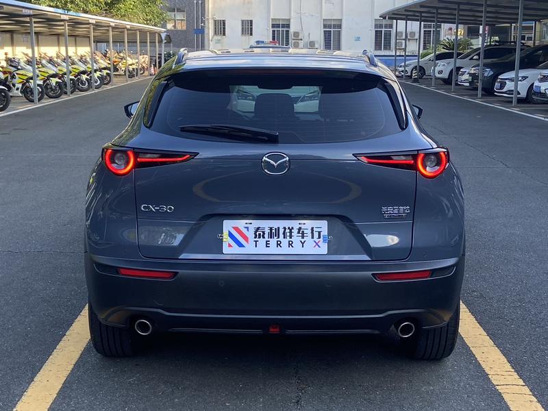 Mazda CX-30, 2023 — фото 5 из 12