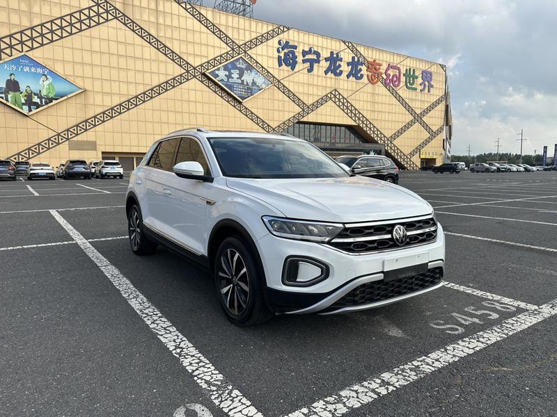 Volkswagen T-Roc, 2023 — фото 3 из 12