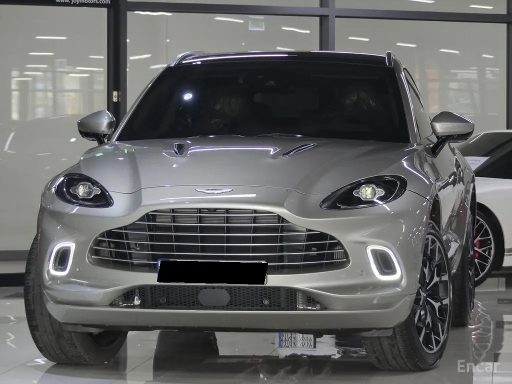 Aston Martin DBX, 2021 — купить в Самаре под ключ