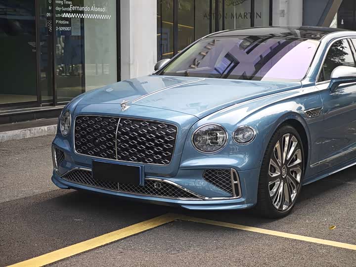 Bentley Flying Spur Hybrid, 2025 — купить в Туле под ключ