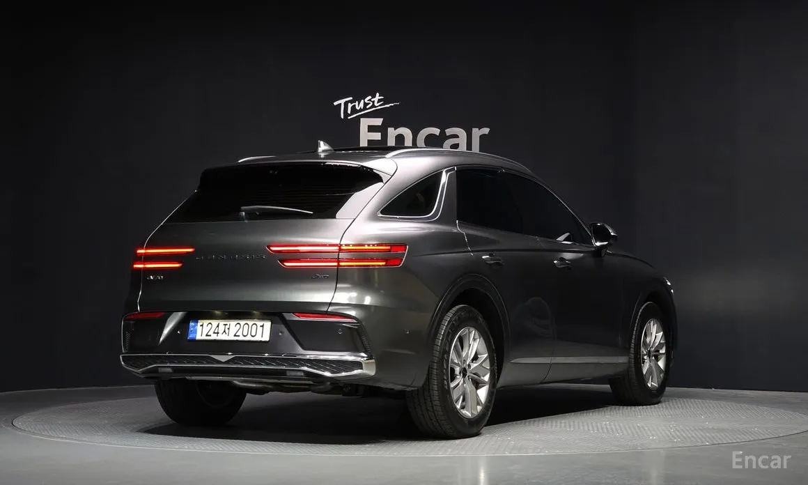 Genesis GV70, 2024 — фото 2 из 12