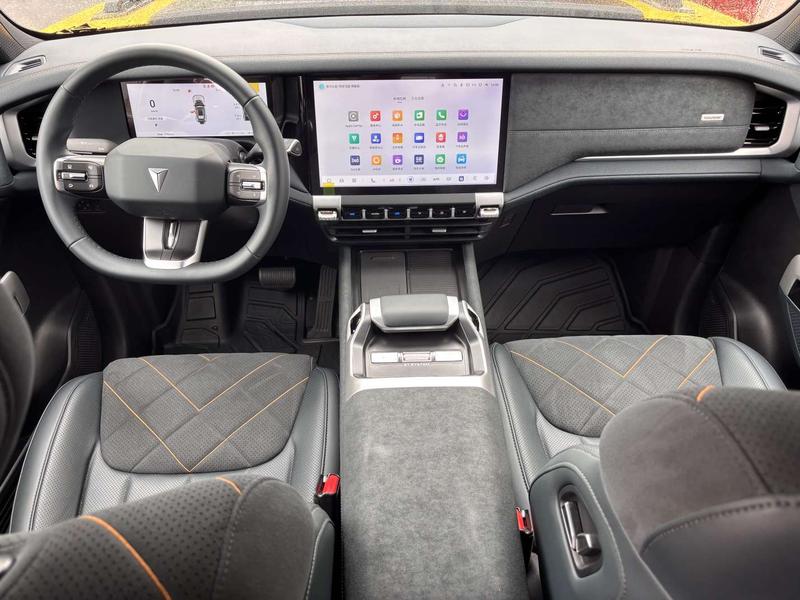 Changan Deepal G318, 2025 — фото 7 из 10