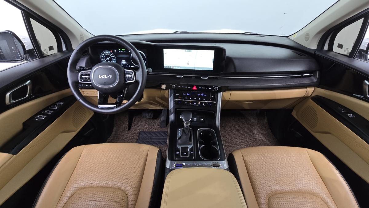 Kia Carnival, 2022 — фото 6 из 12