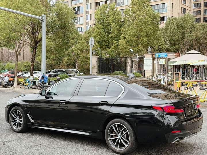 BMW 5 Series, 2023 — фото 5 из 9