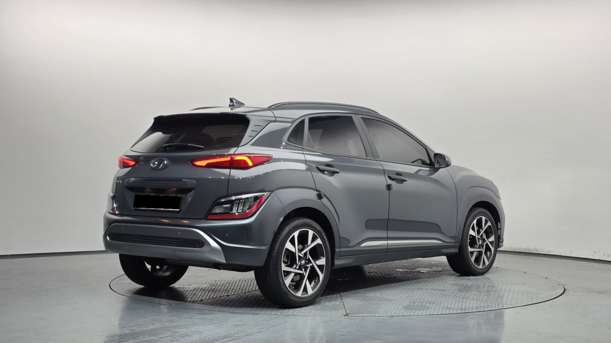 Hyundai Kona, 2022 — фото 2 из 12