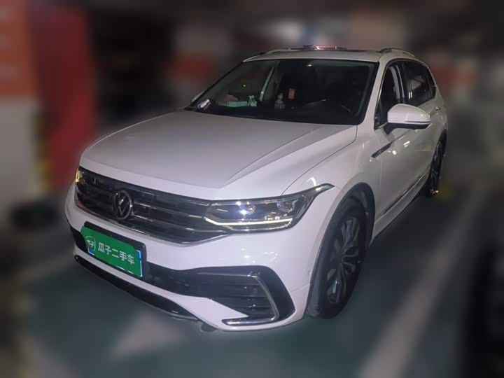 Volkswagen Tiguan L Pro, 2022 — купить в Санкт-Петербурге под ключ