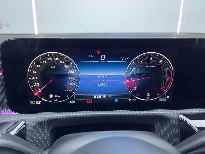Mercedes-Benz A-Class, 2023 — фото 12 из 12