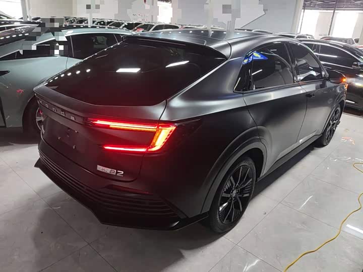Honda e:NP2, 2025 — фото 7 из 9