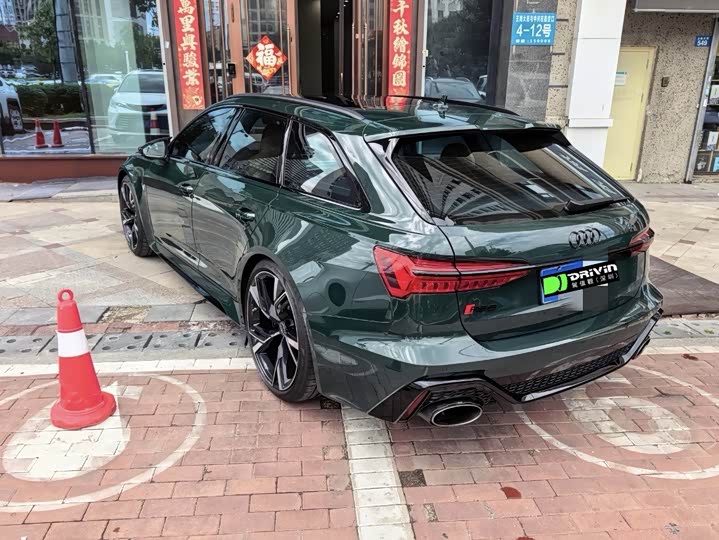 Audi RS 6, 2022 — фото 4 из 9