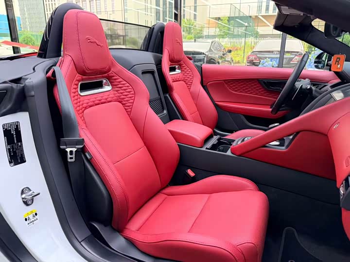 Jaguar F-Type, 2024 — фото 6 из 9