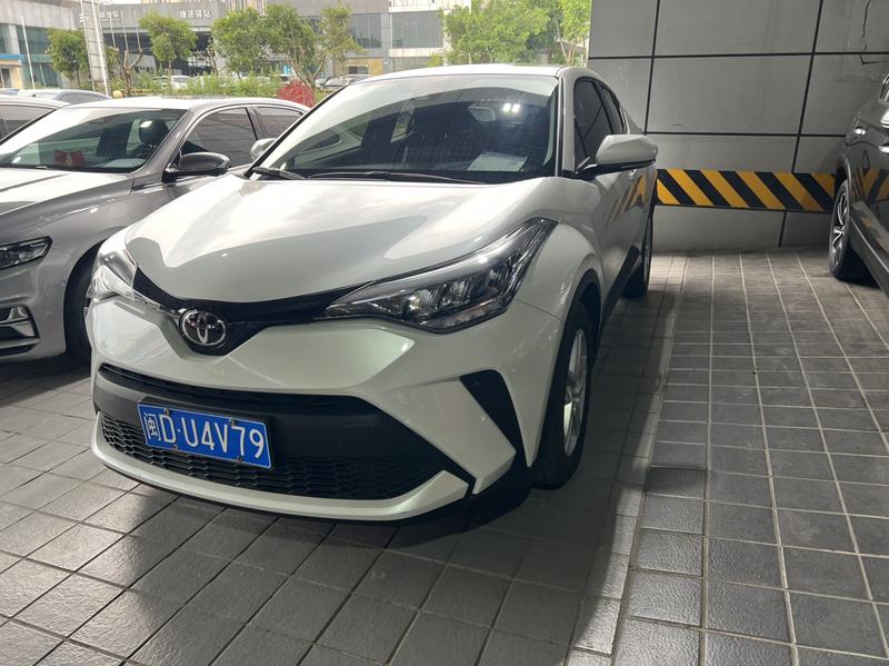 Toyota C-HR, 2022 — купить в Белгороде под ключ